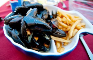 Cavi: “Cozze e patatine” alla belga e birra Blanche