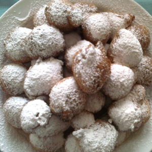 1024px-Frittelle_di_carnevale